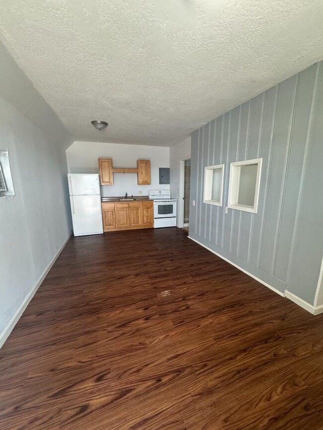 Foto del edificio - 3670 Dixie Hwy NE