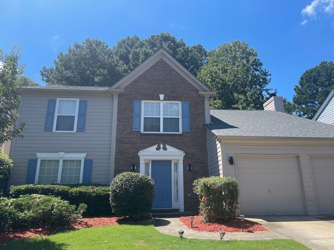 Primary Photo - Gorgeous Peachtree Corners Home with Swim ...