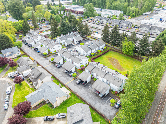 Foto aérea - Applewood Lane Condominium