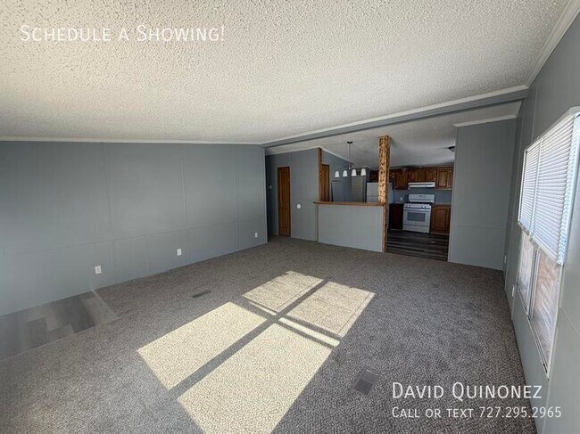 Foto del edificio - 6944 Country Ln