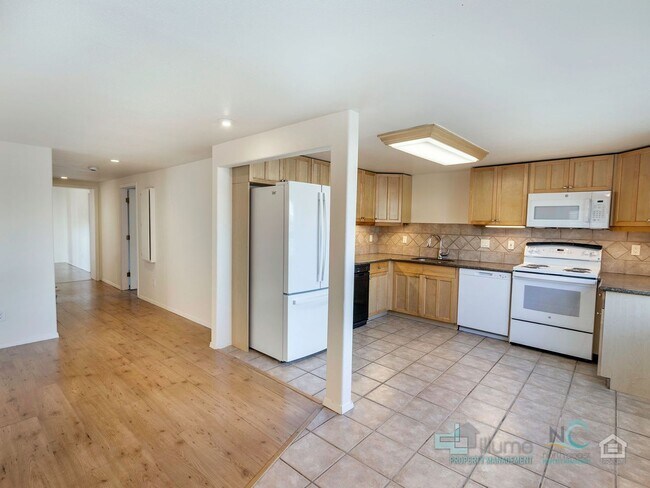 Foto del edificio - 849 1st Ave