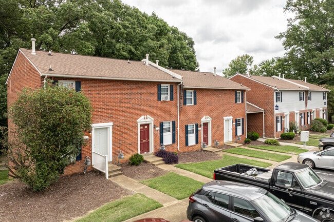 Foto del edificio - Lakeview Terrace Townhomes