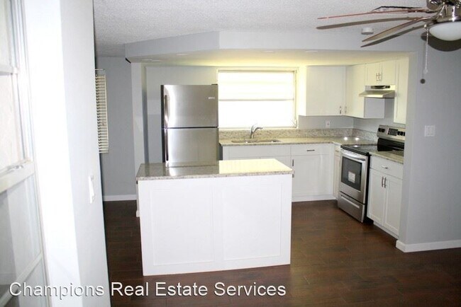 Building Photo - 2 br, 2 bath House - 7314 Fox Hollow Dr.
