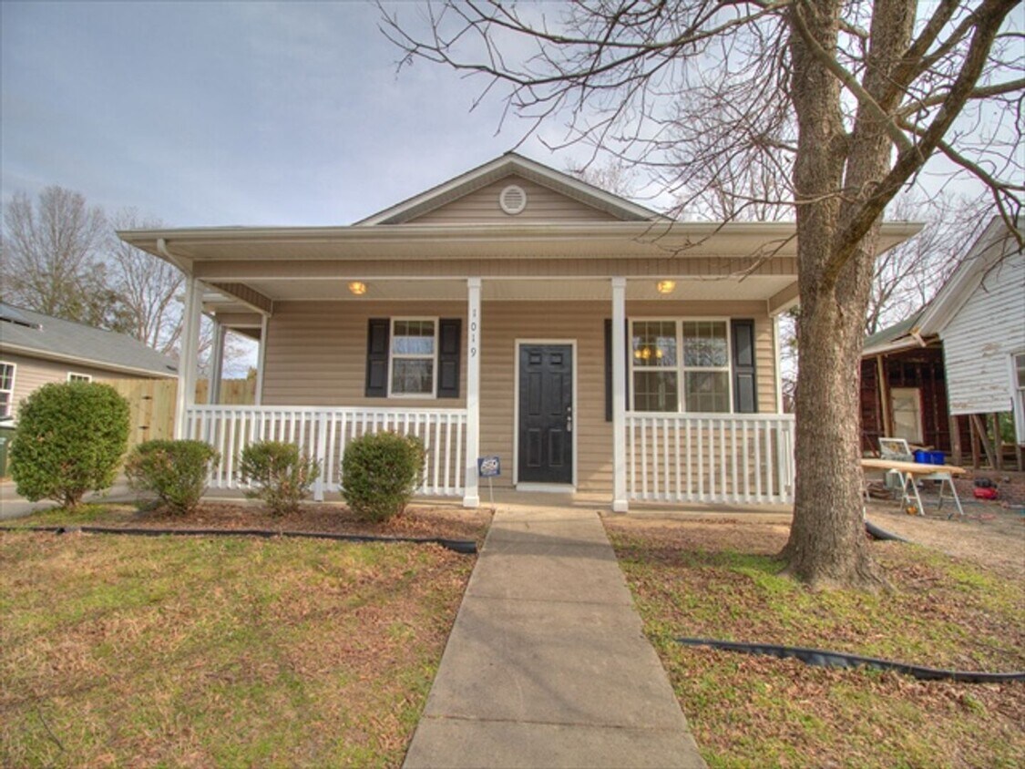 1019 Moreland Ave, Durham, NC 27707 House Rental in Durham, NC