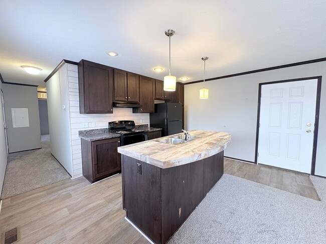 Foto del edificio - 10694 State Rte 762