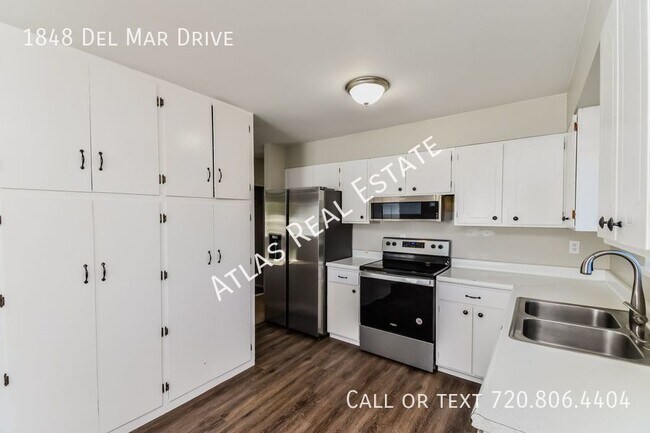 Foto del edificio - Gorgeous 5 Bed 2 Baths Home|| Get One Mont...