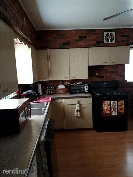 Foto del edificio - 301 Monongahela Ave