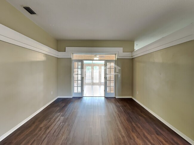 Foto del edificio - 17318 Hubers Court
