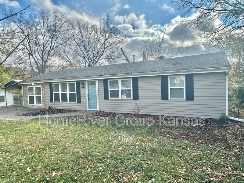 Foto principal - 709 NW 80th Terrace