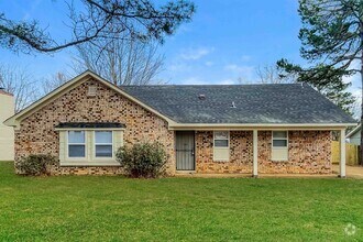 Building Photo - 4290 Park Forest Dr
