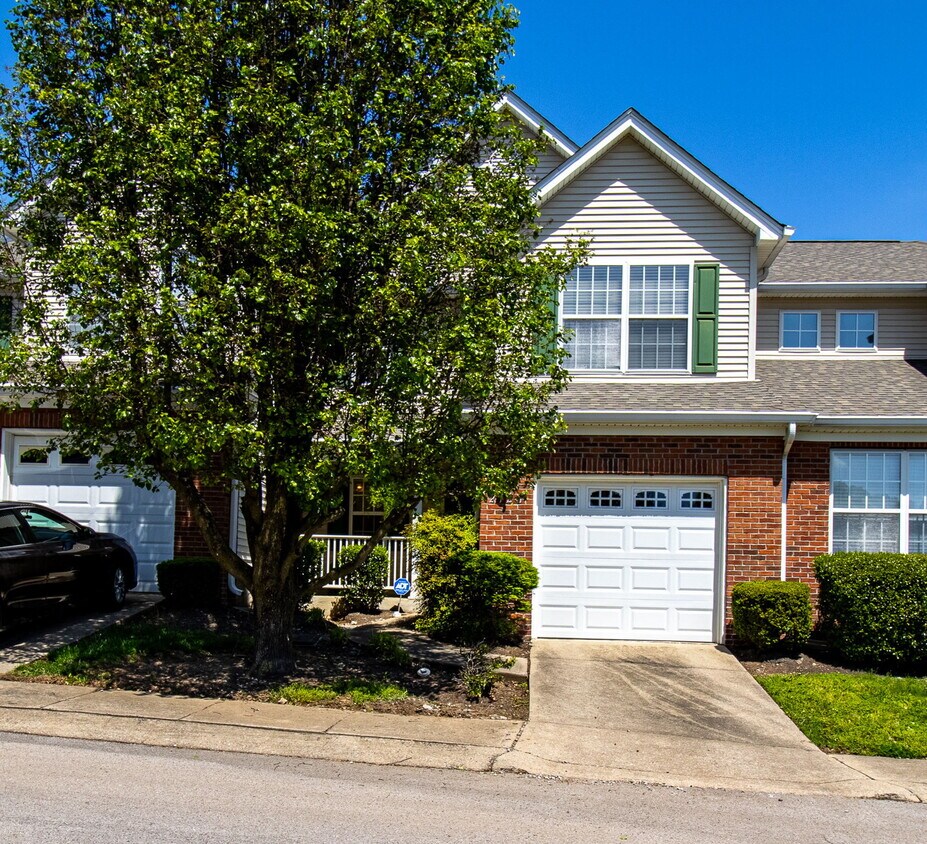 Primary Photo - 2126 Nashboro Blvd