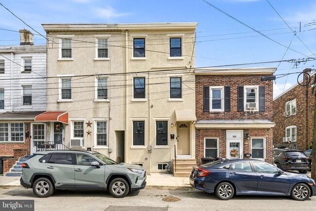 Foto del edificio - 344 Grove St
