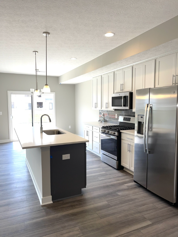 Foto principal - 6421 Hamilton Woods Blvd S