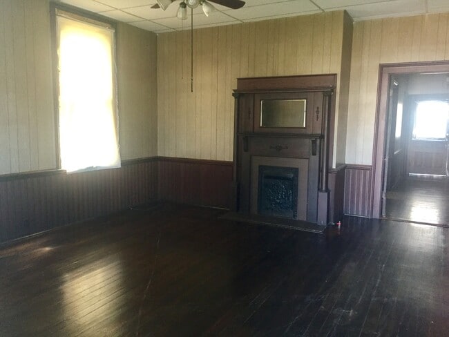 Foto del edificio - Affordable 3/2 on corner lot