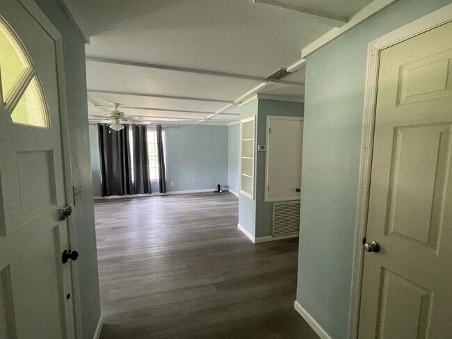 Foto del edificio - 24271 SE Hwy 19