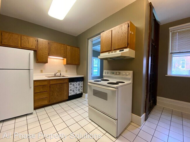 Foto del edificio - 1415 Hampshire St