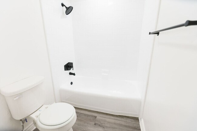 Foto del interior - 1944 Whitley Ave.