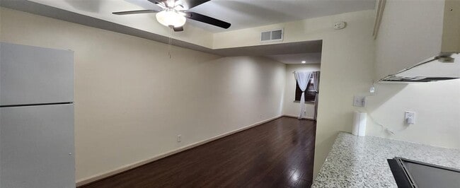 Building Photo - 1433 Cedar Post Ln