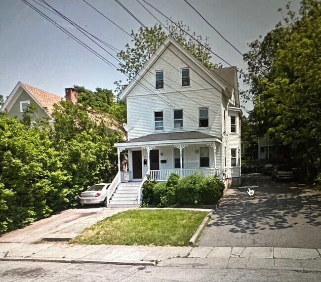Building Photo - 29 Newton Ave