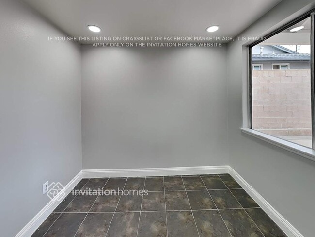 Building Photo - 6091 Mirada Pl