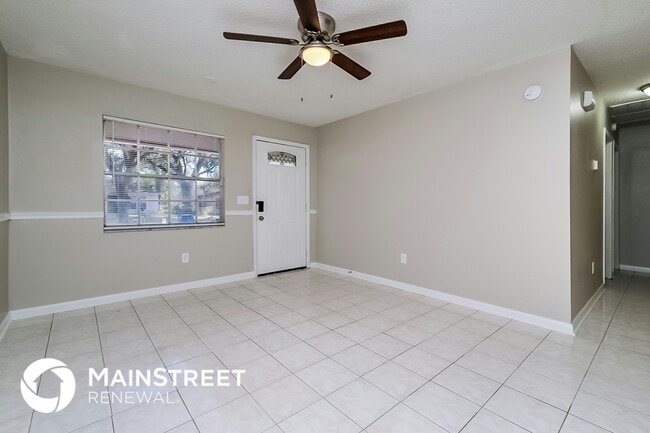 Building Photo - 7014 N Palmetto Ln
