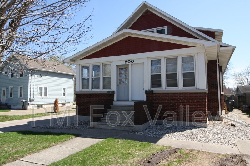 800 Main St, Neenah, WI 54956 House Rental in Neenah, WI