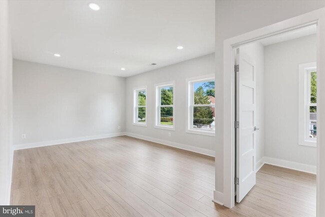 Building Photo - 2808 Boswell Ave