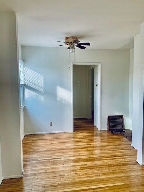 Dinning Room - 2612 W Wyoming Ave
