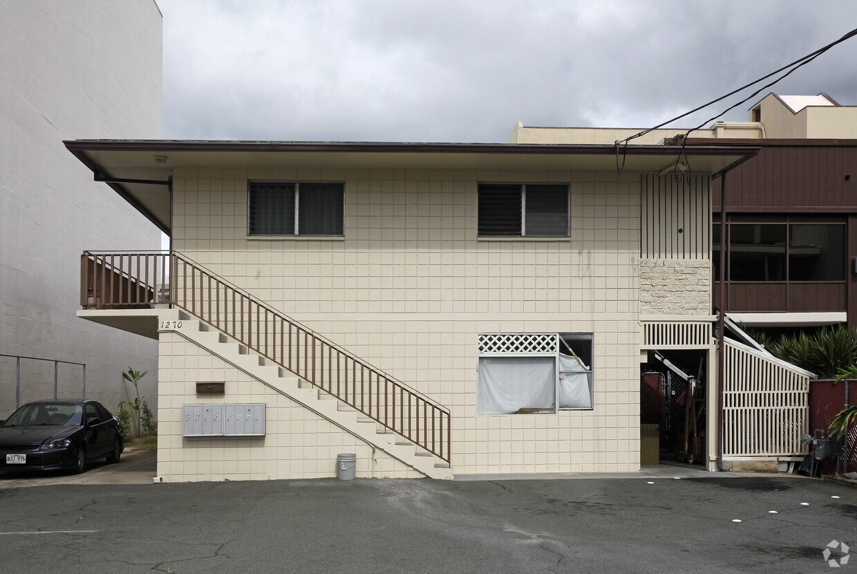 Foto del edificio - 1270 Young St
