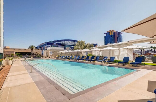 Foto del edificio - 222 E Jefferson St