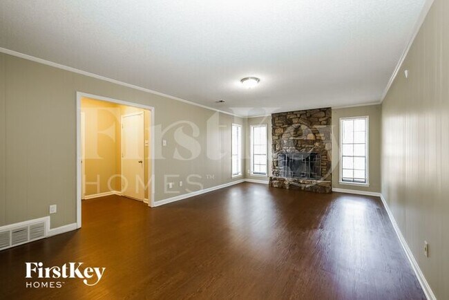 Building Photo - 3138 Sleepy Hollow Rd