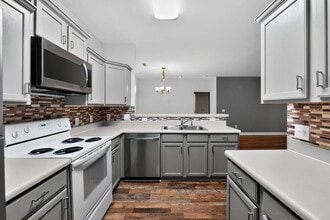 Building Photo - 16324 Redstone Mountain Ln