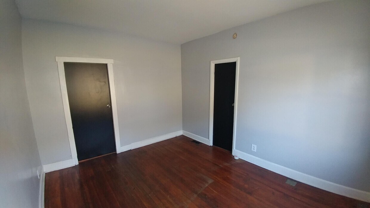 Primary Photo - 239 N Union St