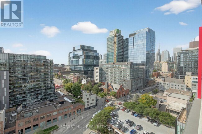 Building Photo - 120-1120 Parliament St