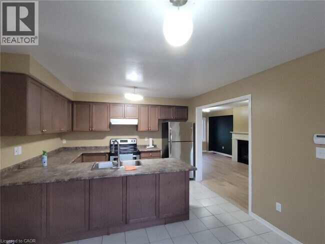 Photo du bâtiment - 3045 Gladeside Ave