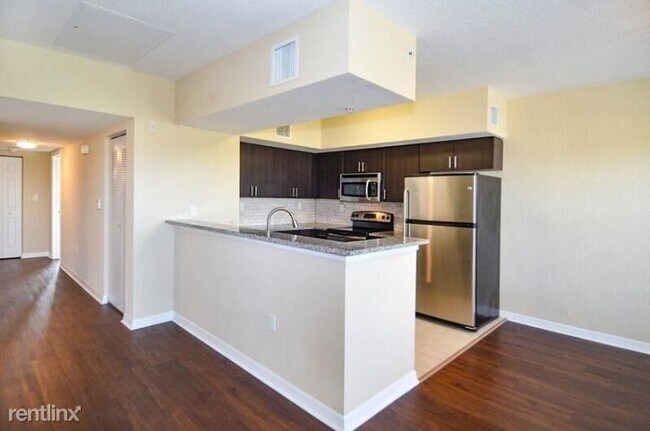 Building Photo - 7097 Merganser Ct
