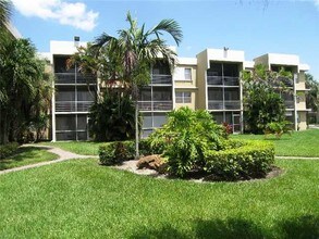 Building Photo - 4205 N University Dr