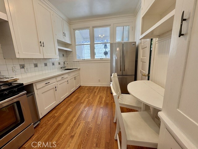 Foto del edificio - 1325 E Altadena Dr