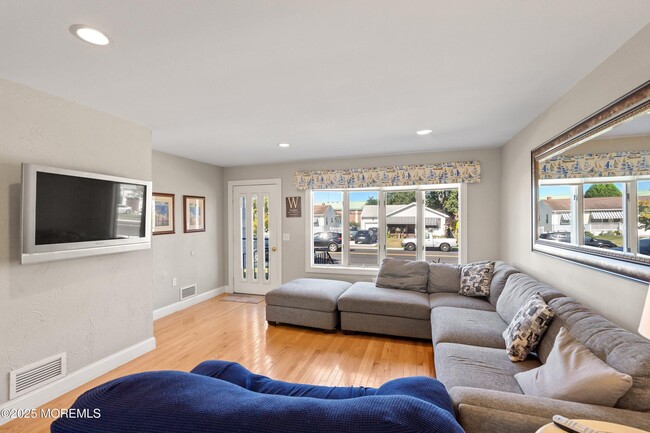 Building Photo - 45 Stockton Lake Blvd