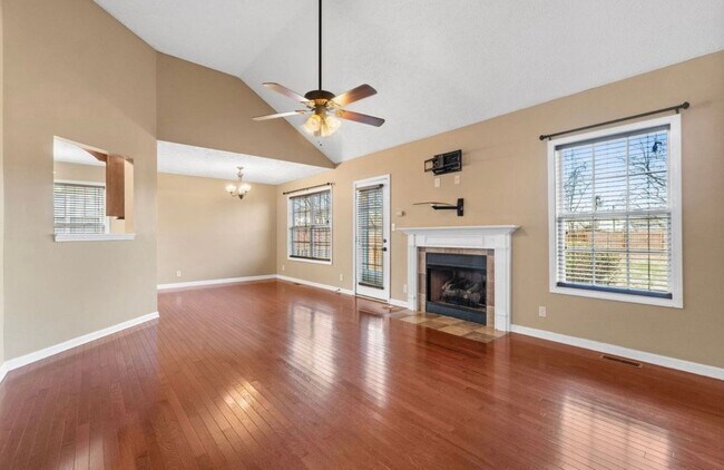 Foto del edificio - 1390 Whitt Ln