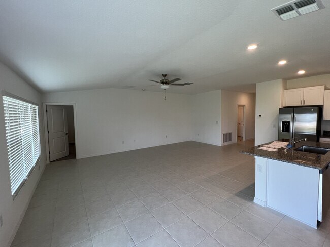Foto del edificio - 12767 Weston Oaks Ln