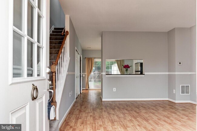 Building Photo - 7124 Westfield Ct