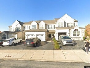 Building Photo - 654 Fawn Cir