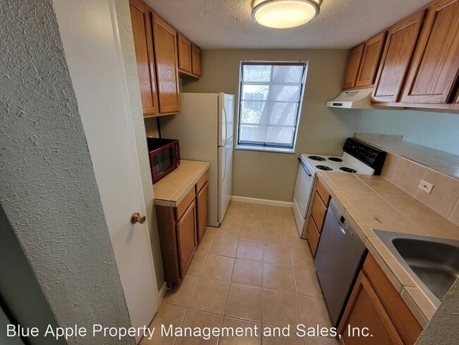 Building Photo - 1 br, 1 bath House - 12534 E. Cornell Ave ...