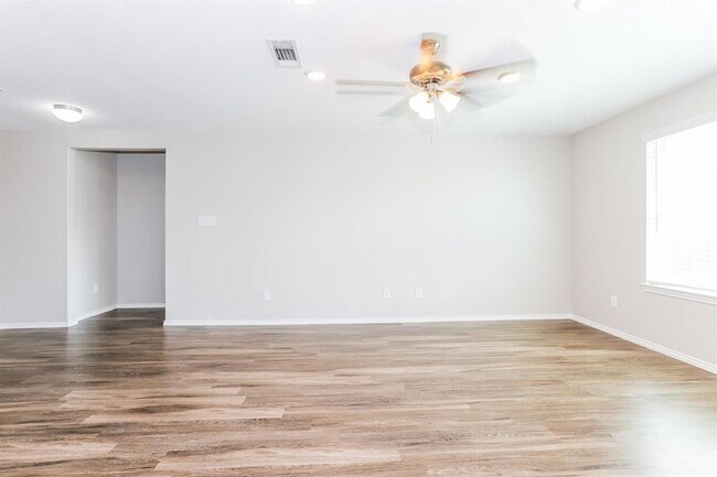 Building Photo - 17706 Red Sage Ct