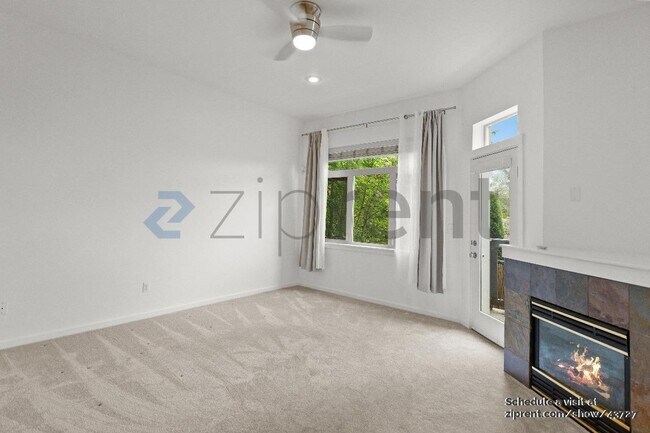 Foto del edificio - 11570 Stone Ave N