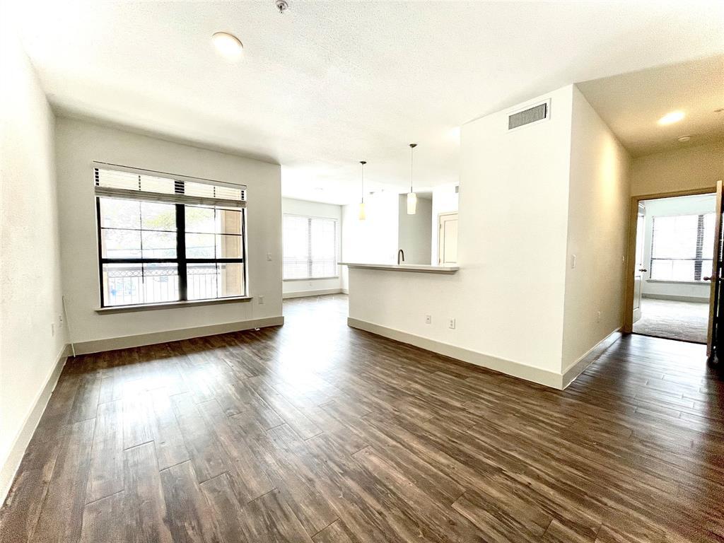 Foto principal - 2222 Smith St