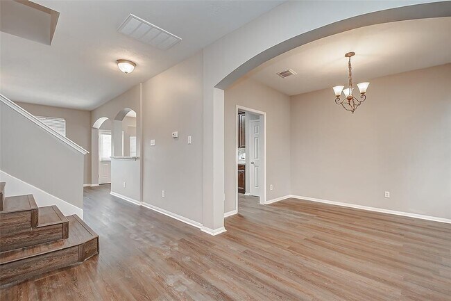 Foto del edificio - 1511 Bardwell Ct