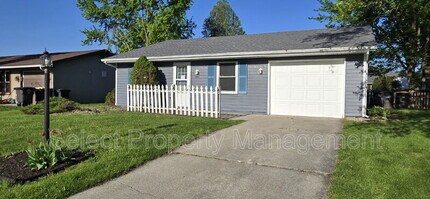 Building Photo - 2801 Sandarac Ln