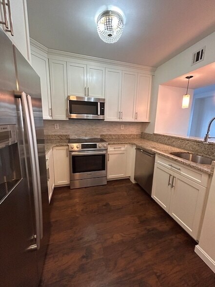 Foto del edificio - 1 Cityview Ln